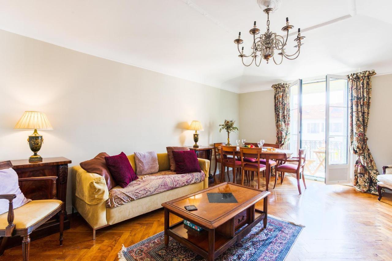 Lung Arno Ap4300 By Riviera Holiday Homes Ницца Экстерьер фото
